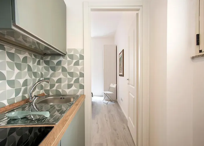 Apartment Domus White *
