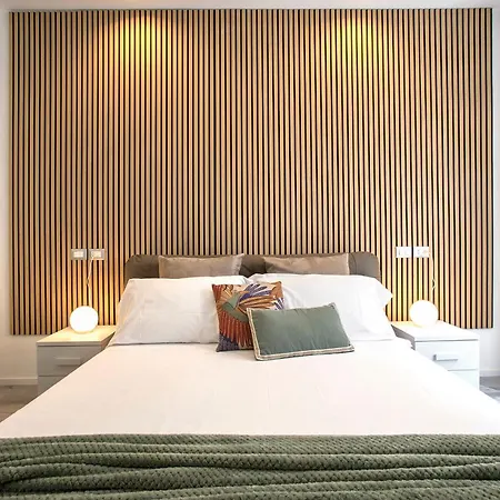 Apartment Domus White *